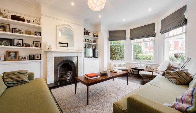 Lovely, 4 bed Victorian house in North West London - Family friendly, sleeps 7