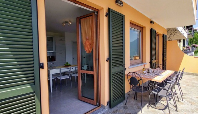 Lovely apartment for 5 guests with WIFI, TV, terrace and pets allowed