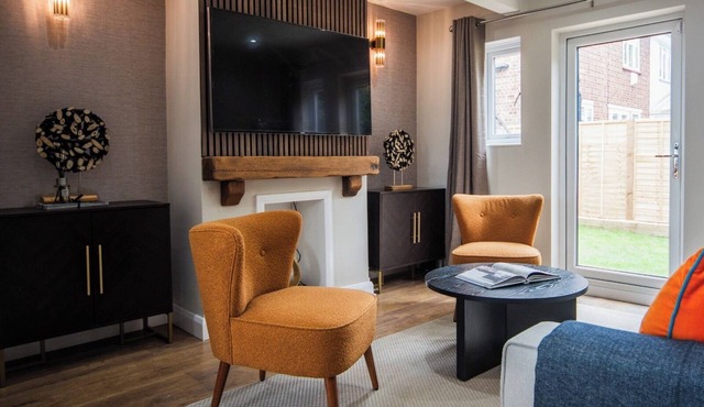Luxurious 4-Bed Retreat in London