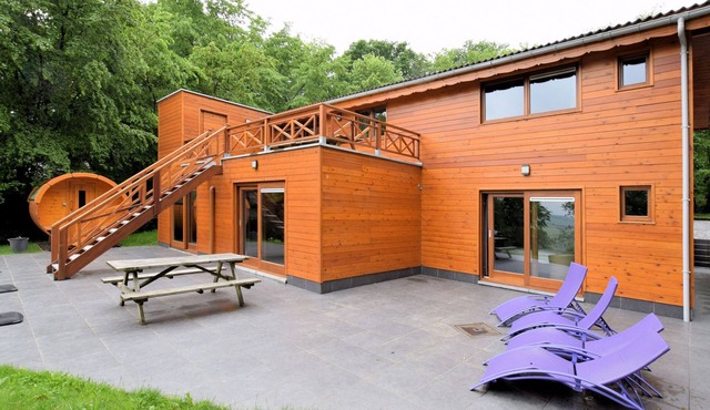 Luxurious Chalet in Beauraing with Sauna