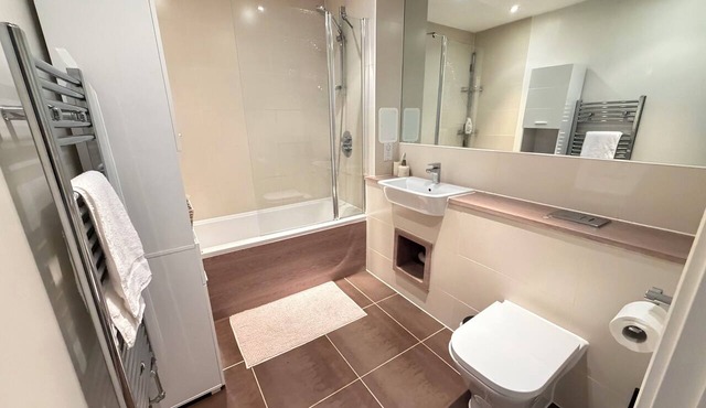 Luxury 2 Bedroom Duplex near O2 Arena, ExCeL Centre & Canary Wharf