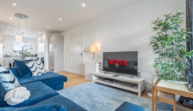 Luxury 3BR with 2bath Near Westfield Stratford