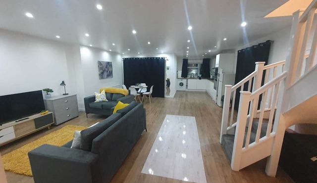 Luxury 5 - New Bedroom Chalet