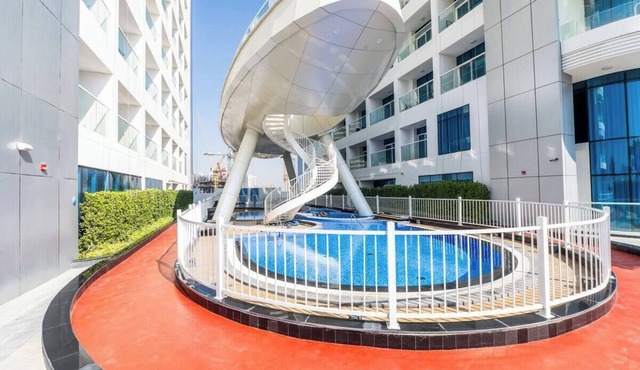 Luxury Apartment with Private Pool & Rooftop Views