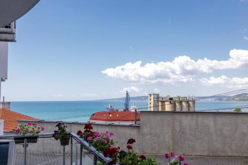 Luxury Apartments Calithea-Balchik, Free Parking