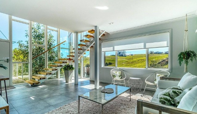 Luxury Executive 4 Bedroom Holiday Home