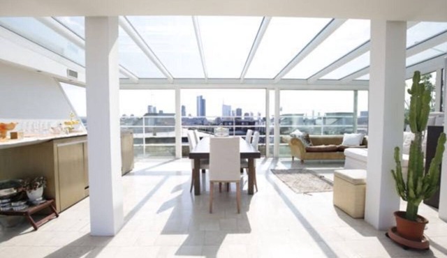 Luxury Penthouse with View and Hammam