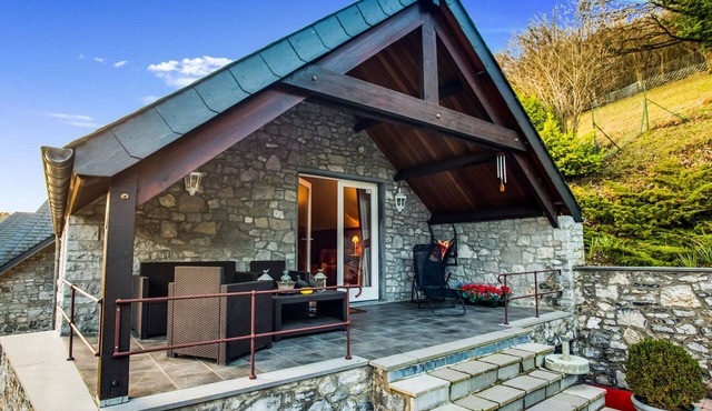 Luxury Pool Villa in Sosoye