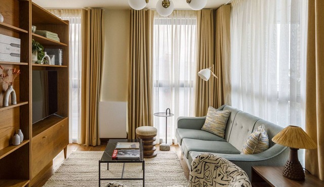Luxury Studio with Balcony in North London