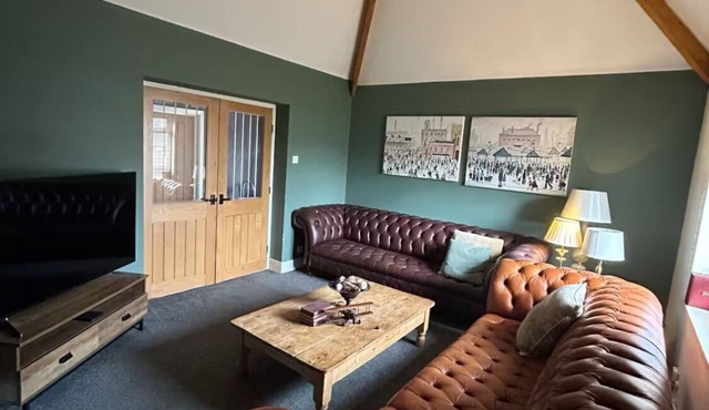 Luxury Unique private 2 bedroom bungalow Rugby
