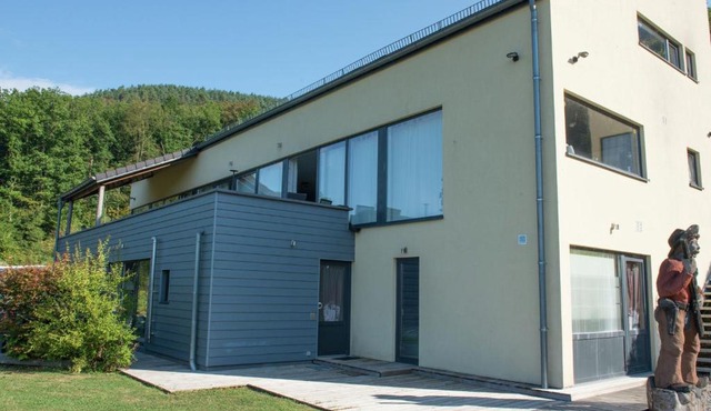 Luxury Villa in Stavelot with bubble bath