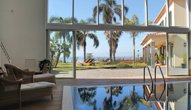 Magnificent Funchal Villa | Villa Luzia | 5 Bedrooms | Sea & City Views