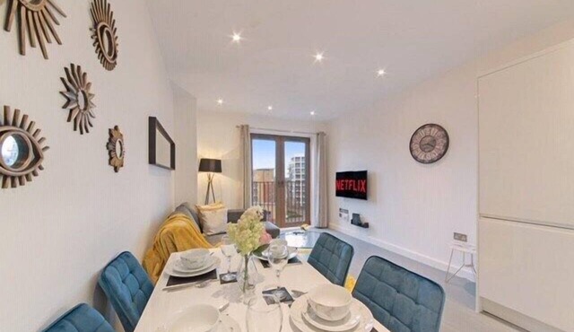 *Magnificent |KingBed |Wi-Fi | Short & Long Stays*