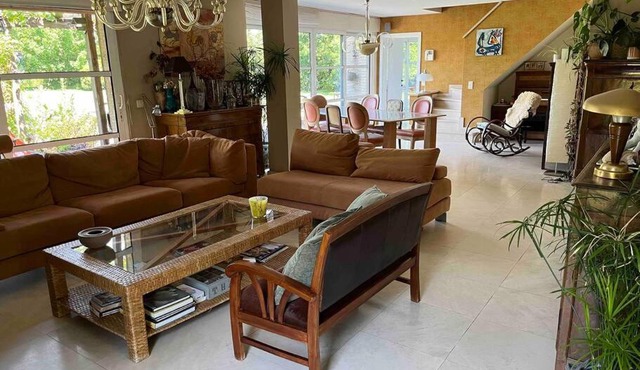 Maison avec grand jardin et jaccuzi
