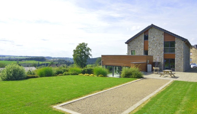 Malmedy Hillside Spa Retreat