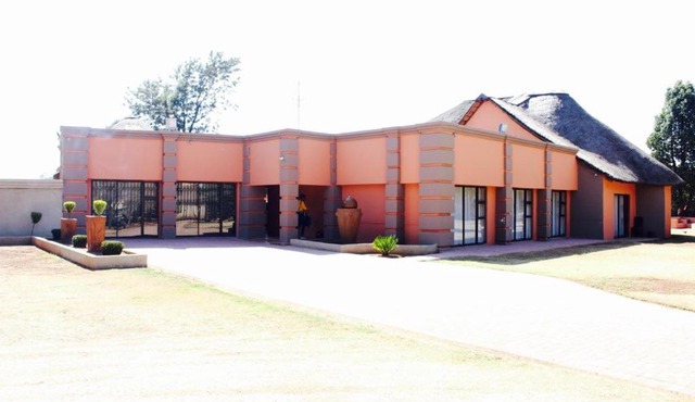 Maphodi Guest House