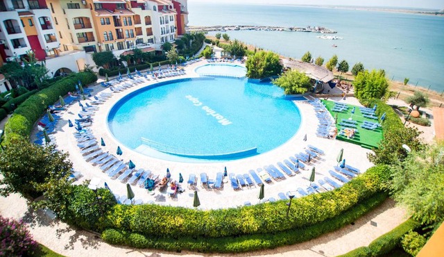 Marina Cape Vacation Complex