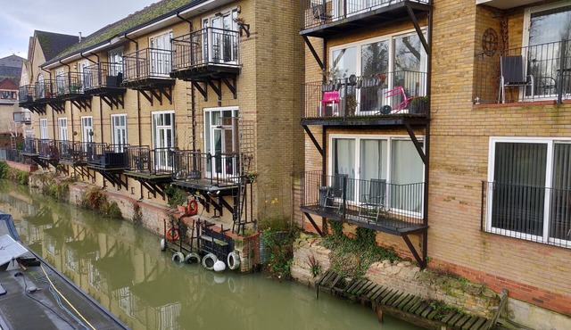 Marina View Penthouse Apt 2BR Parking St Neots Town Centre