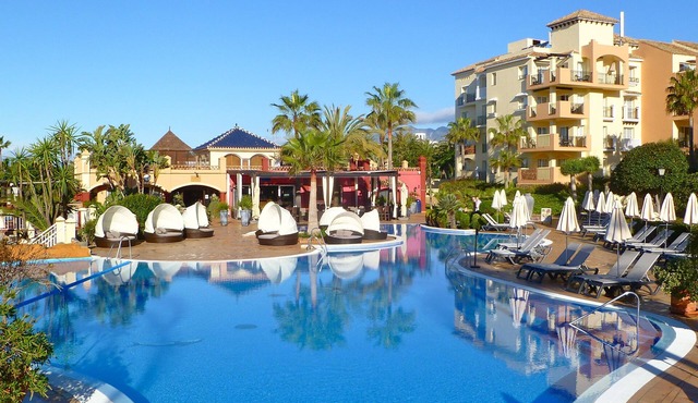 Marriott Marbella Beach Resort 5* Available dates: 8-15 July Full service rental