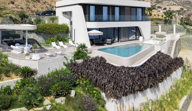Meltemi Villa