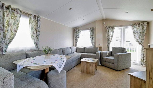 Mobile Home Isle of Wight near Thorness Bay