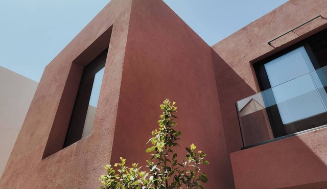 Mocha Villa "Right": Modern Sanctuary with Pool! Stay-Relax-Recharge in Preveza!