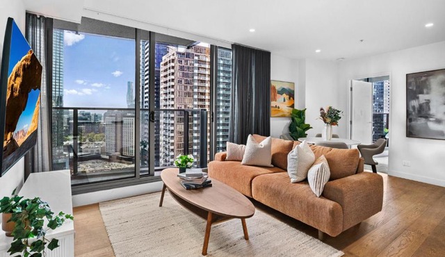 Modern 2BR Southbank with City Views & 2 Balconies