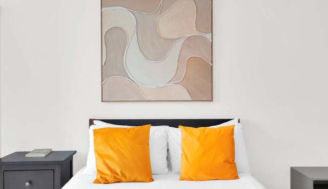 Modern 4Bed 3Bath Balcony Apartment in Shoreditch - Pass the Keys