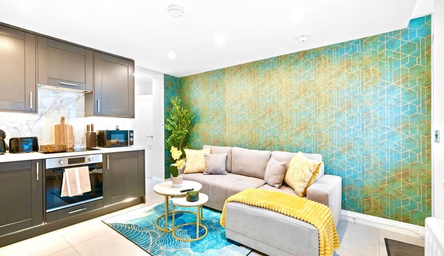 Modern Brighton Stay, Parking Available & City Centre, Walk to Beach, Lanes &.