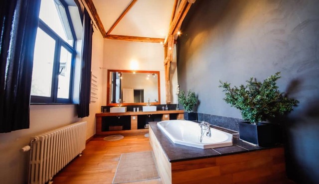 Modern holiday home in Hastière with sauna