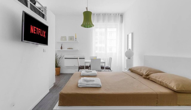 Modern Loft in Milan M1 Metro Line Cathedral 15 min