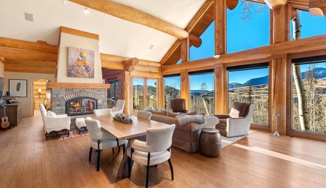 Modern Mountain Lodge! Unobstructed Views, Close to Ski Resort and Hiking