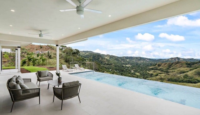 Modern Mountainside Villa w/Spectacular Ocean Views & Private Infinity Pool