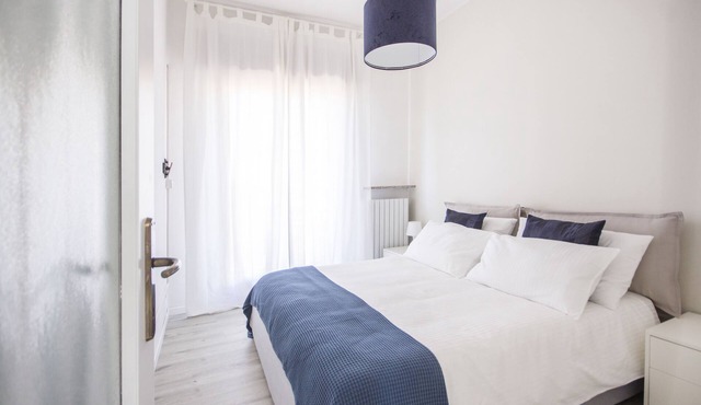 Modern newly renovated apartment near Como