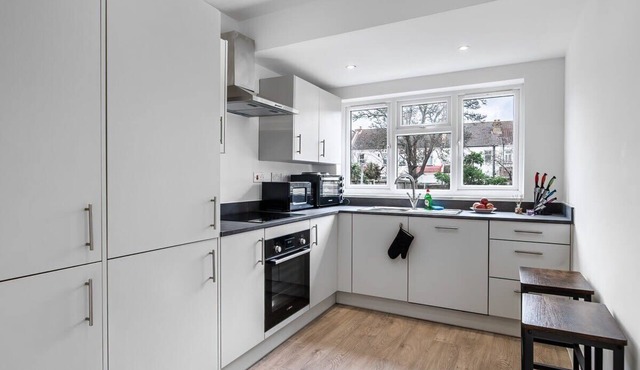 Modern Studio Rooms in Wembley 5