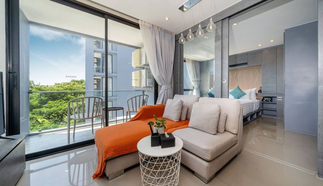 Modern Tropical Kamala Beach