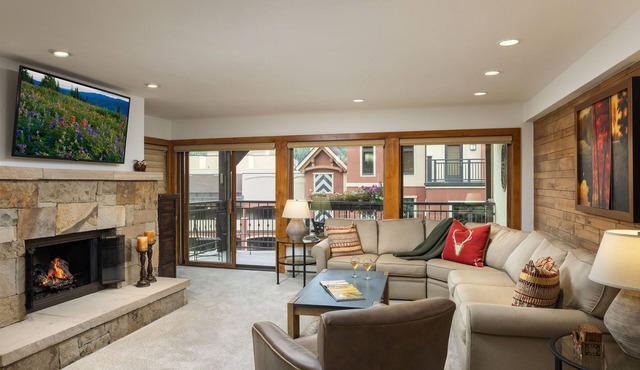 Montaneros 318 - 2 Bedroom Diamond
