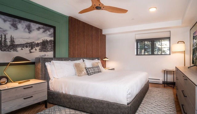 Mountain Retreat in Vail | Scenic Views | 0.5 mi to Betty Ford Alpine Gardens