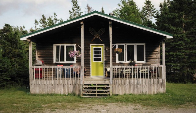 Mountainside Cabin by the Ocean, Cabot Trail