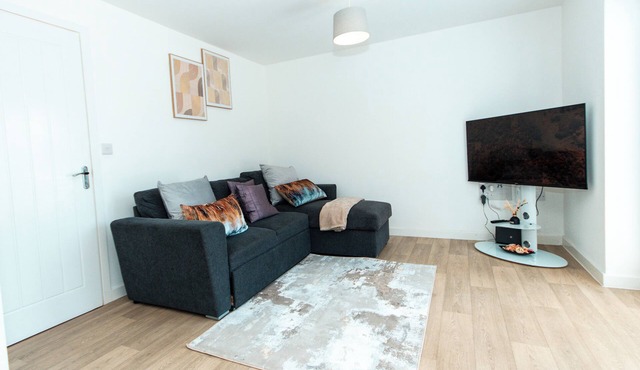 Nay Apartment - Two Bedroom Apartment within 15mins walk to Coventry City Centre