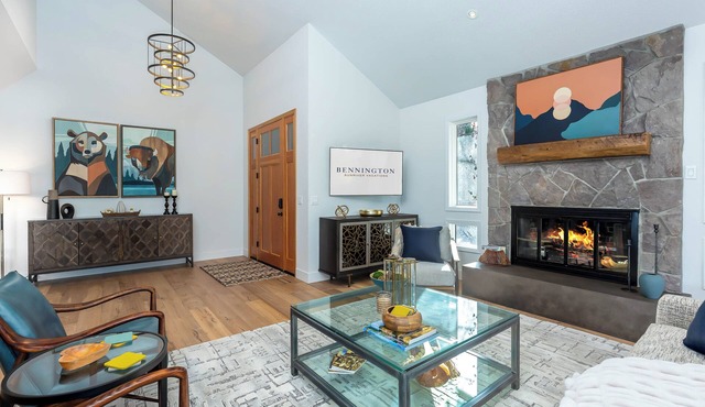 NEW! Ultimate Sunriver Retreat-REDC40