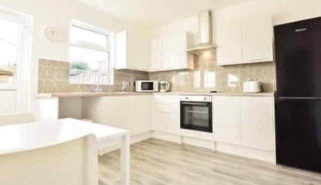 Nice 2 bedroom house