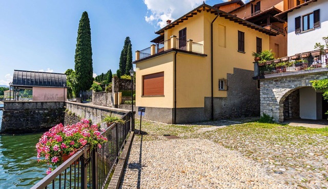 Nice apartment for 2 people with WIFI and TV