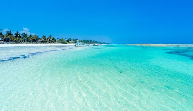 Nomad Beach Resort