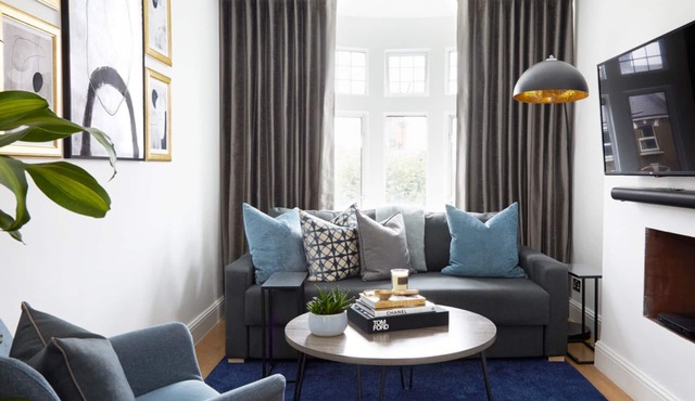 North Finchley N12 - Superb 3 Bedroom/ 2 Bathroom Flat