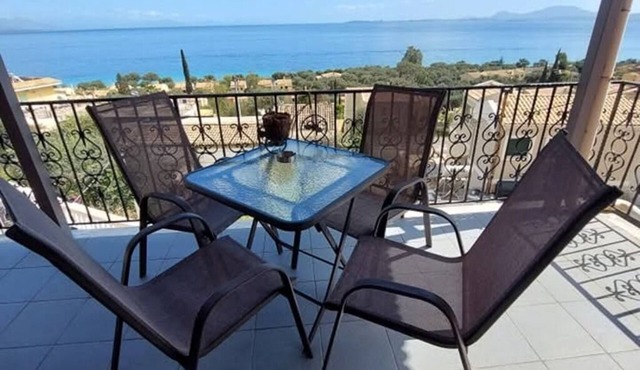 Nota apts "vacation near the sea"