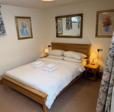 Oakwood Bed and Breakfast Heathrow
