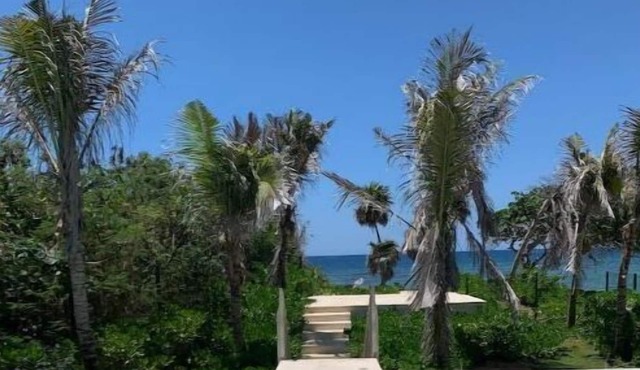 Oceanview Penthouse-Beach Access-No Cleaning Fee