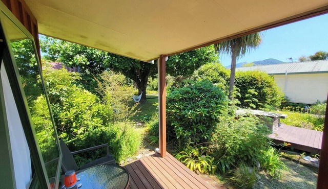 Off The Beaten Trail -Kea Studio