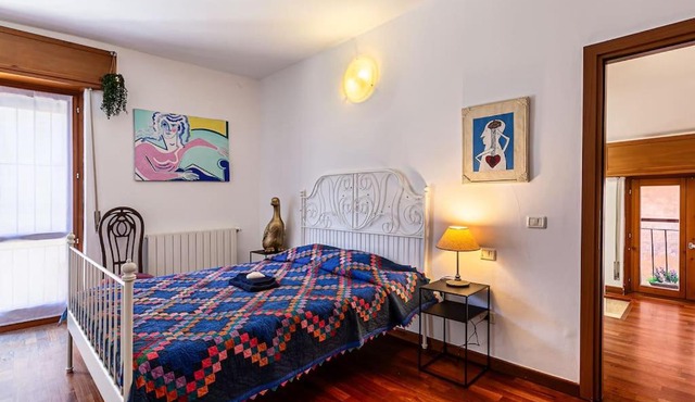 Originale Casa dell'Artista nel centro storico